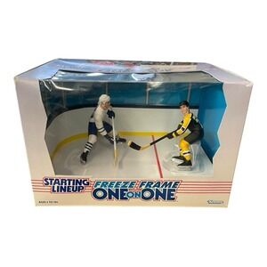 Mats Sundin & Ray Bourque Starting Lineup 1997 Freeze Frame One On One Figures